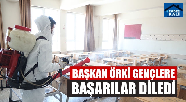 Pamukkale Belediyesi YKS öncesi okulları dezenfekte etti