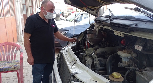 Hisarcık’ta oto elektrikçi Bekir Arslan ambulanslara ücretsiz bakım yapıyor