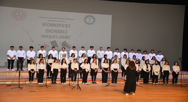 KOROFEST DENİZLİ Okul Koroları Festivali yapıldı.