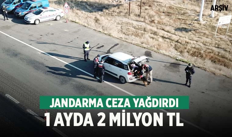 Denizli'de jandarmadan trafik denetimlerden bir ayda 2 milyon lira ceza