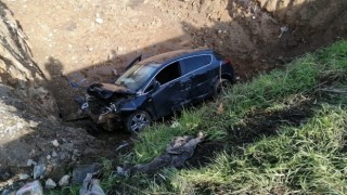 Turgutlu'daki kazada otomobil çukura uçtu Fetullah Keleş yaralandı