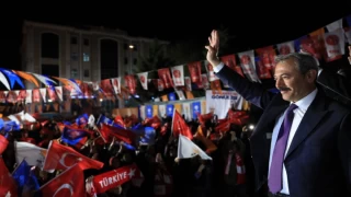 Milletvekili Şahin Tin, Cumhuriyet Bayramını kutladı: "Gurur ve İftihar Kaynağımız"