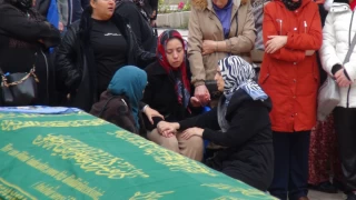 Saruhanlı'da Eski erkek arkadaşı tarafından öldürülen genç kız toprağa verildi