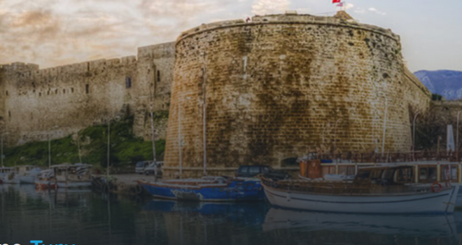 Kıbrıs’da Şoförlü Araç Kiralayabilirsiniz