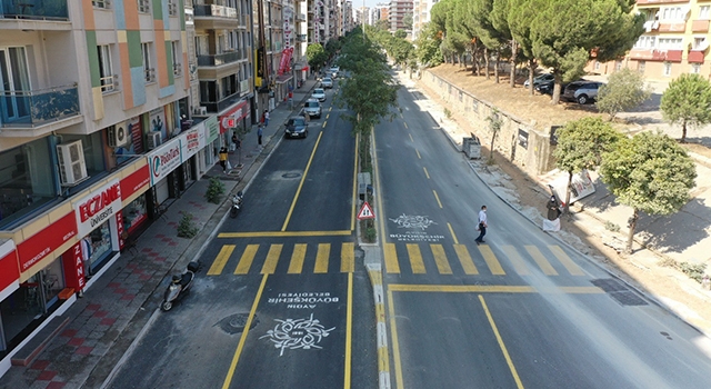 Efeler’deki Doğu Gazi Bulvarı’nı baştan sona yeniledi