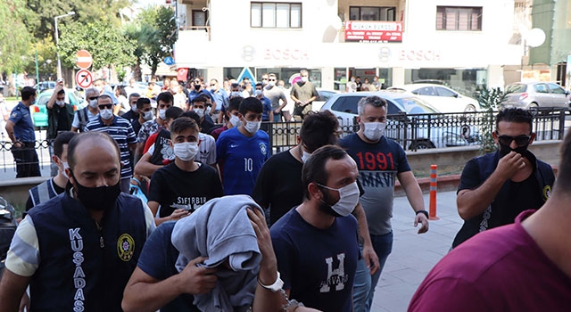 Kuşadası’nda mahalleri soyan 10 şüpheli cezaevine konuldu