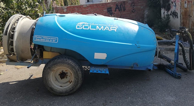 Salihli’deki Yol Kenarında Duran İlaçlama Makinası Çalıntı Çıktı