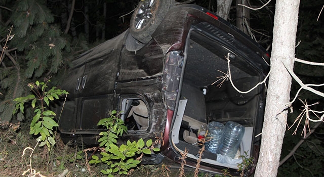 Domaniç’te Otomobil Takla Attı; 5 Kişi Yaralandı