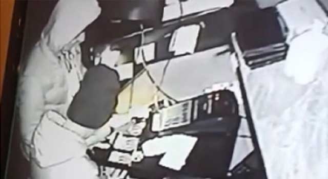 İzmir’de çocuk yaştaki suç makineleri yakayı ele verdi