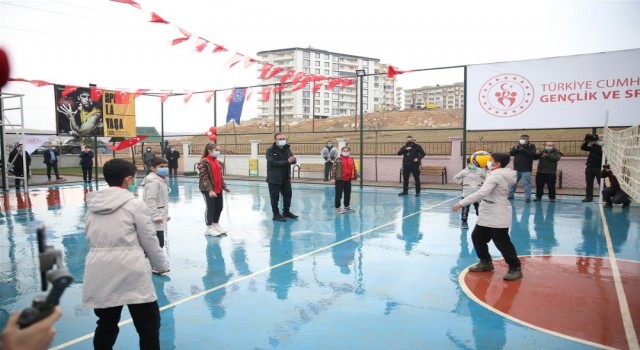 Denizli'de 104 amatör kulübe 600 binlik can suyu