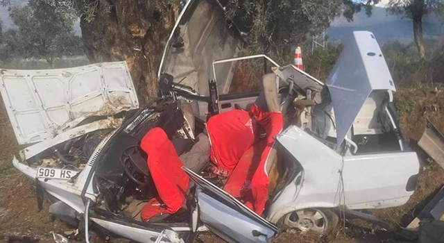 İzmir Ödemiş'teki kazada Emre Başol ve Sergen Metin hayatını kaybetti