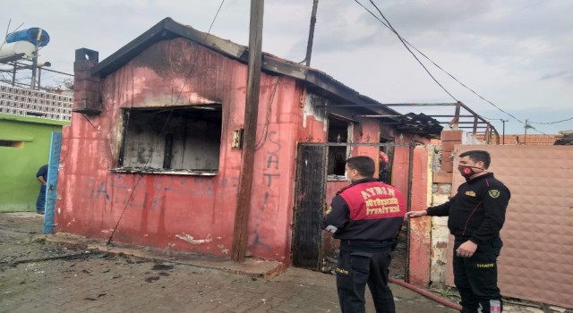 İncirliova'da madde bağımlısı evini ateşe verip, kaçtı