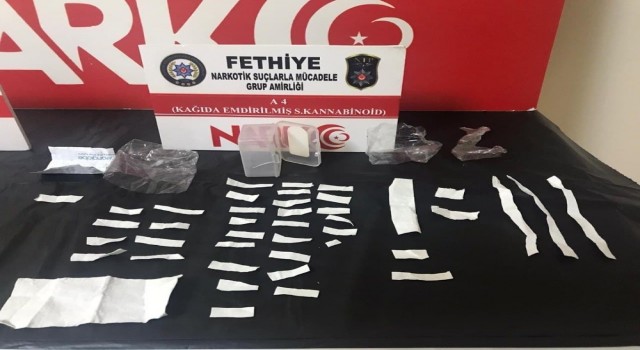 Narkotik ekipleri uyuşturucuya geçit vermiyor