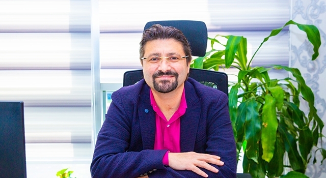 Prof  Dr. Tanrıverdi, 'Kalp muayenesi olmak için kalp krizi geçirmeyi beklemeyin'