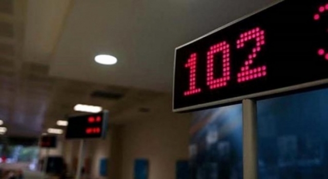 Maaş ödemeleri için bankaların mesai saatleri genişletildi