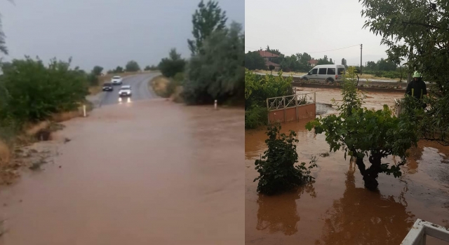 Denizli’de şiddetli yağış Çal'ı vurdu! Denizli yolu kapandı