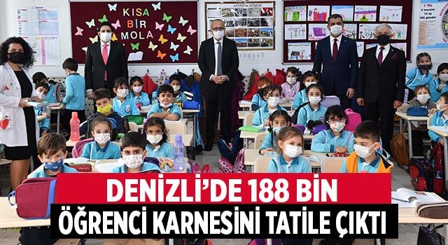 Denizli'de 188 bin öğrenci karnesini alarak tatile çıktı