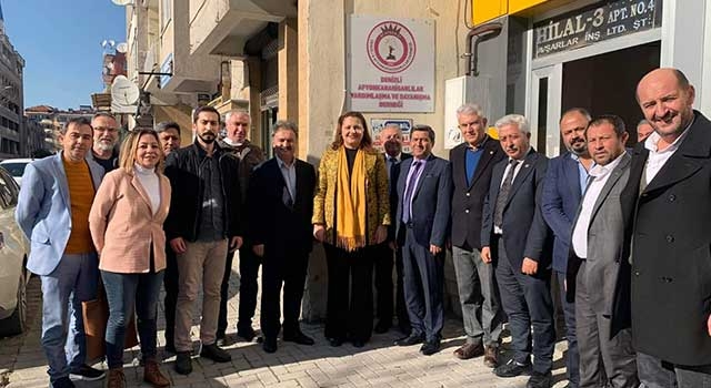 Afyonkarahisar Milletvekili Burcu Köksal, Denizli'de hemşerileri ile buluştu