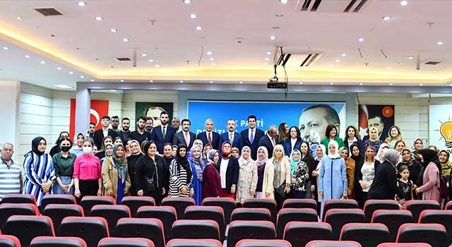 Ticaret Bakanı Muş, Denizli’de AK Parti İL Başkanlığı’nı Ziyaret Etti!