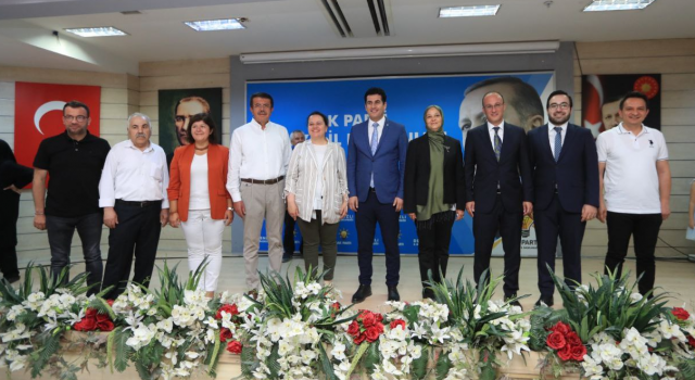 AK Parti Ailesi Kurban Bayramı Öncesi Bayramlaştı