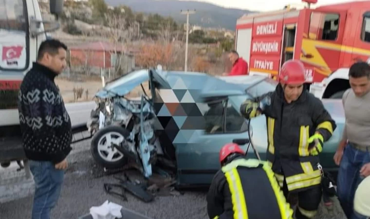 Denizli’de kamyonla otomobil çarpıştı: 2 yaralı