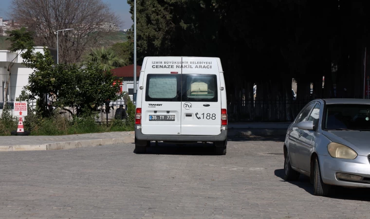 Bornova'da cinayete kurban giden anneanne ve torununun cenazeleri teslim alındı