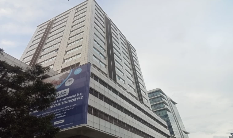 İzmir'de Vinç Kazası: 2 İşçi Hayatını Kaybetti