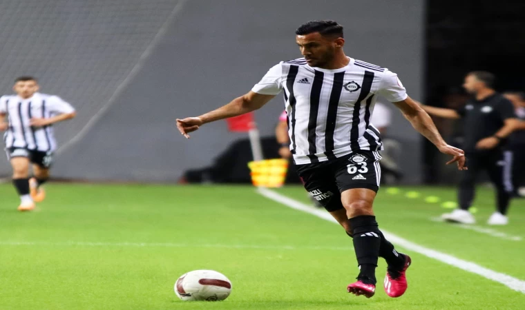 Altay, Tecrübeli Futbolcu Deniz Kadah ile Sözleşme Yeniledi