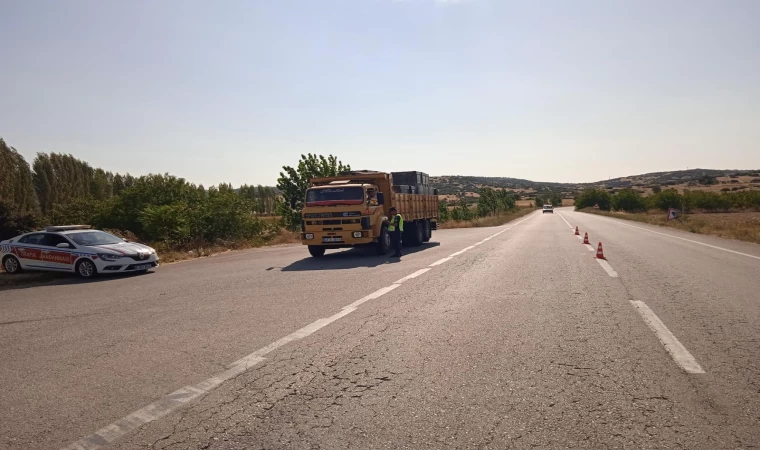 Manisa'da Trafik Uygulamasında 13 Aranan Şahıs Yakalandı