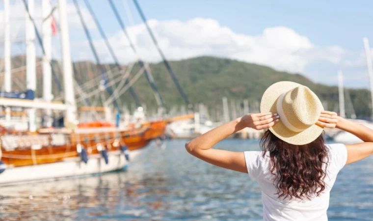 Yaz Tatili İçin Tekne Kiralamanın Avantajları Nelerdir?