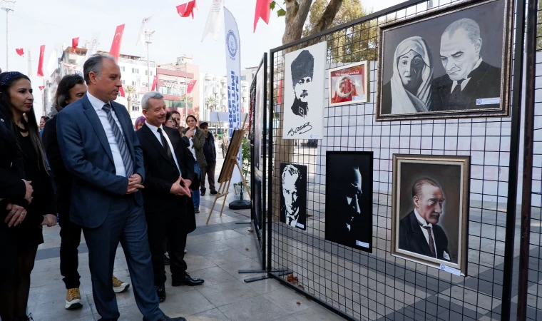Denizli’de “Atatürk’e Saygı” Temalı Açık Hava Sergisi Büyük İlgi Gördü