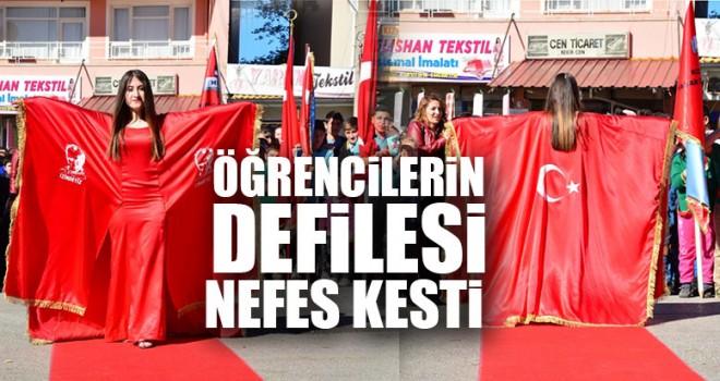 Öğrencilerin Defilesi Nefes Kesti