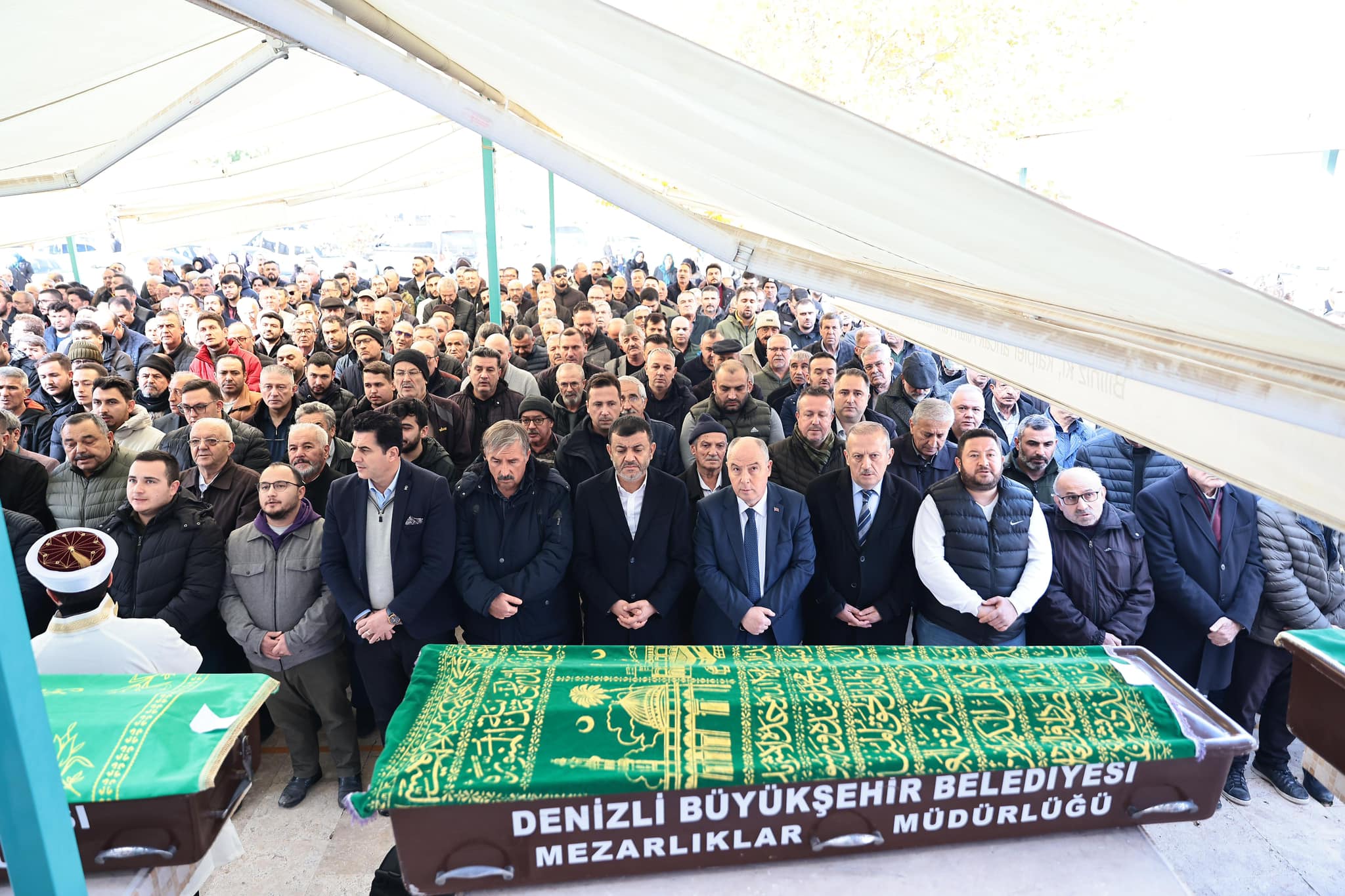 Sevilen mahalle Muhtarı Salih Bütün, son yolculuğuna uğurlandı