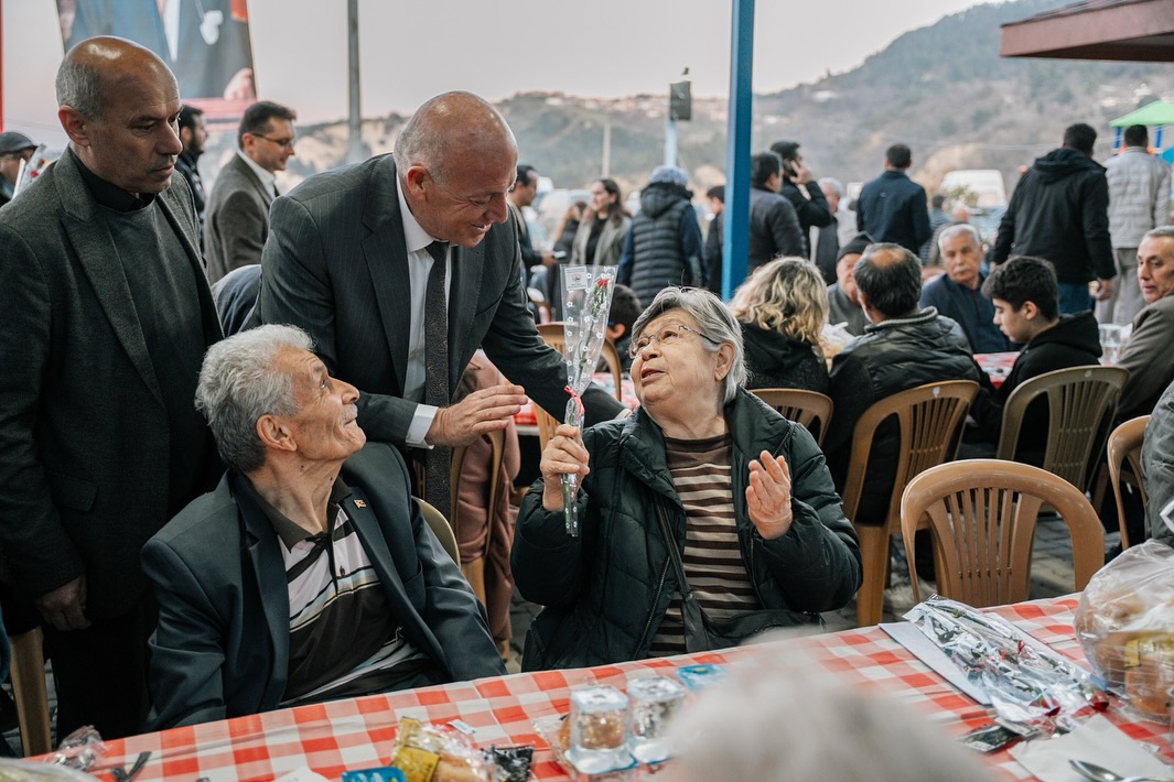 Babadağ’da iftar sofrasında Kadınlar Günü unutulmadı