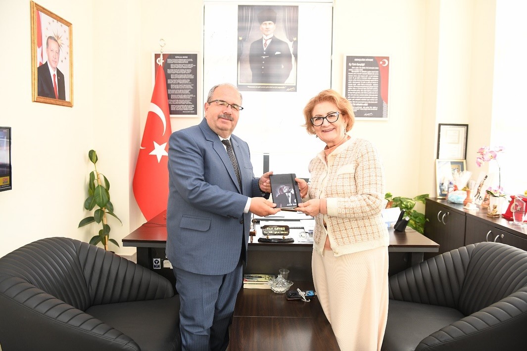 Bozkurt Belediye Başkanı Birsen Çelik’ten Öğretmenlere Anlamlı Jest