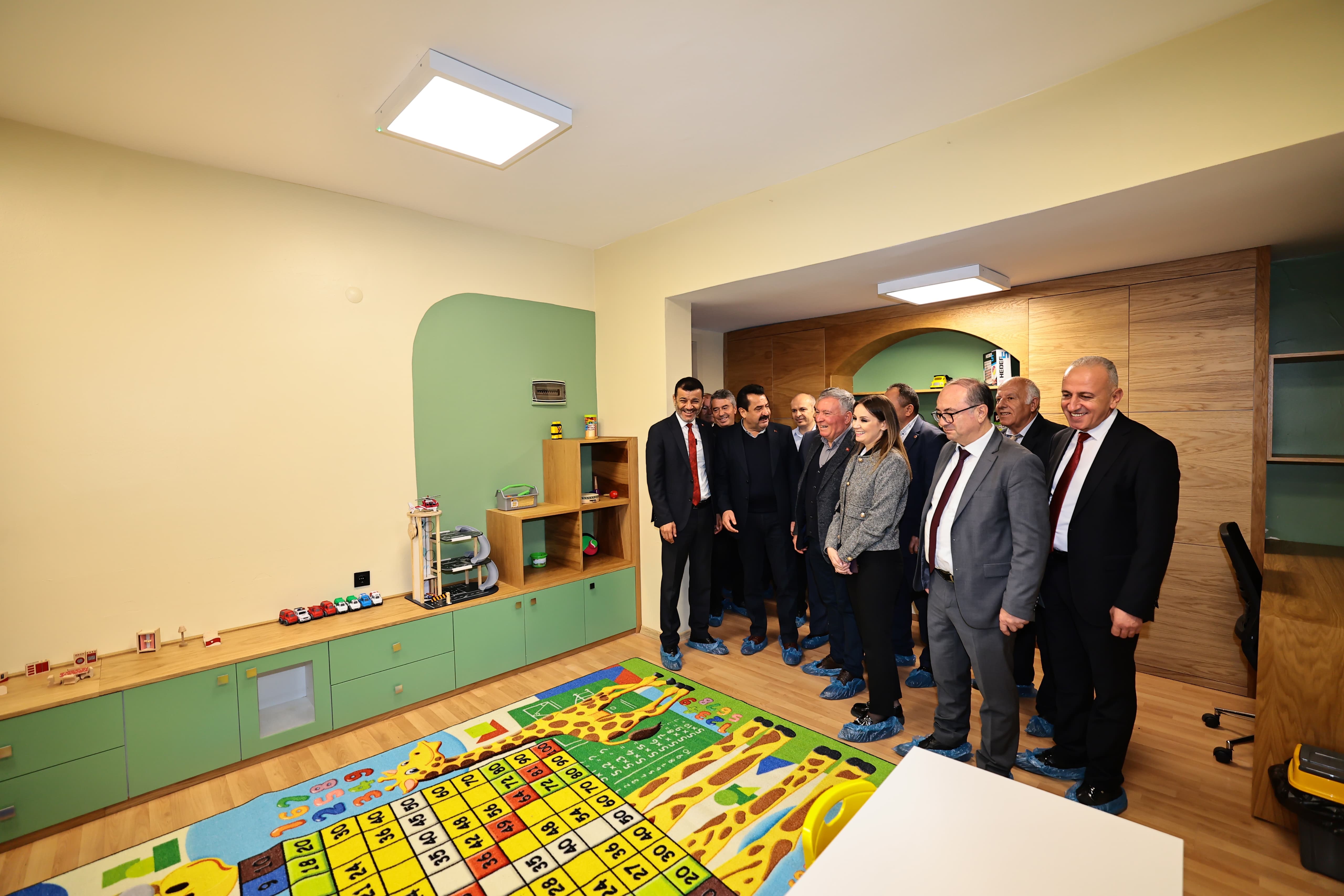 Denizli’de Güneşli Günler Çocuk Gelişim Merkezi Hizmete Açıldı