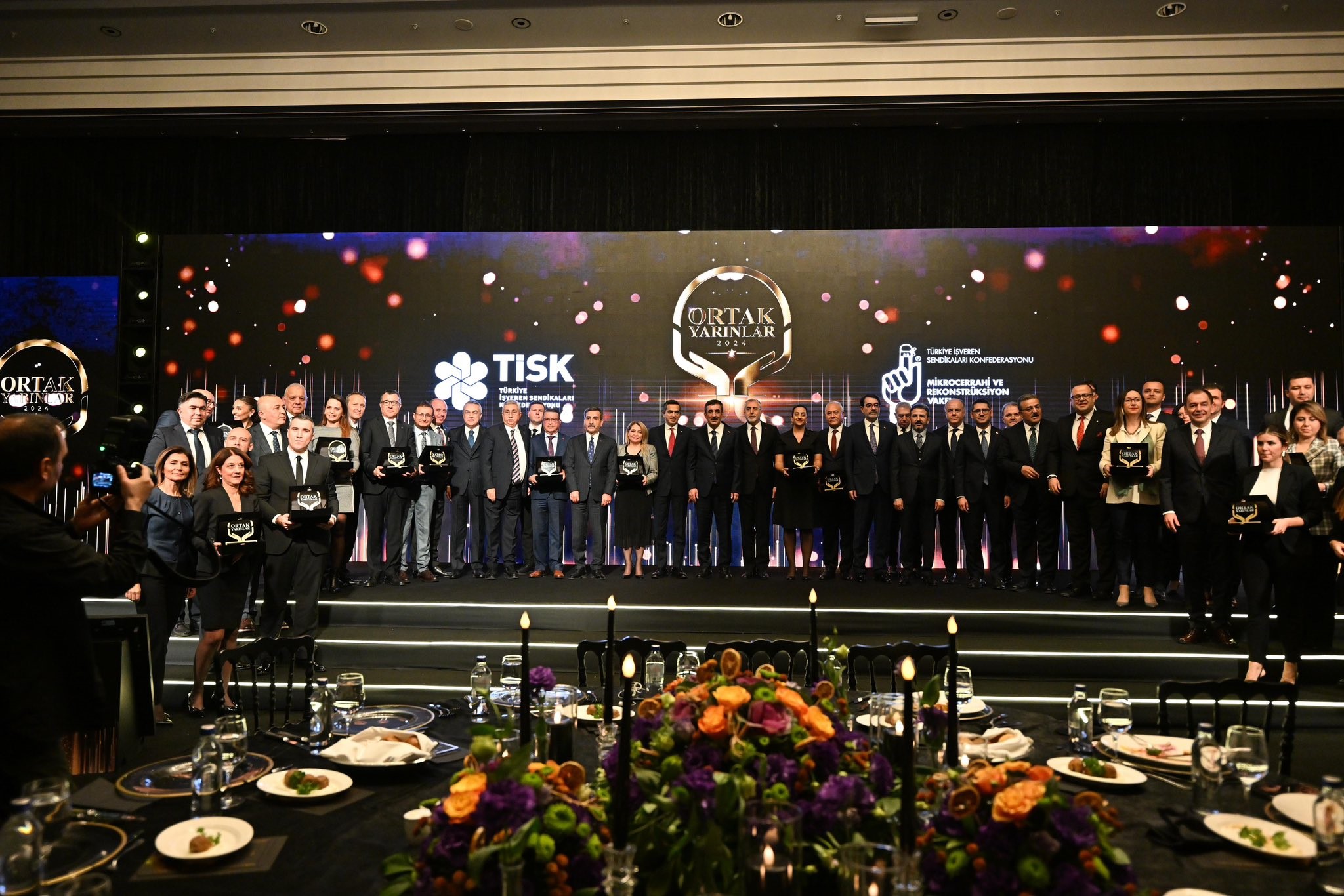 Denizli Sanayi Odası’na TİSK Ortak Yarınlar Ödülü