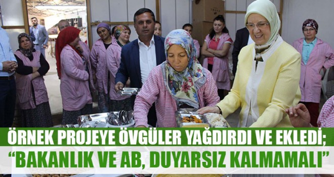 Çal’da Belediyenin Tekstil Atölyesi İstihdam Sağlıyor