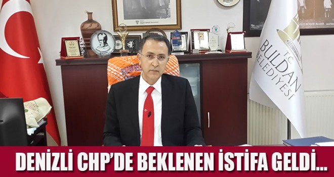 CHP'de beklenen istifa geldi